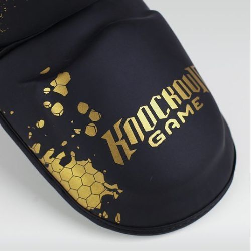 Ground Game Cage Gold blauzdikaulių apsaugos juoda SHINGUCGOLDS