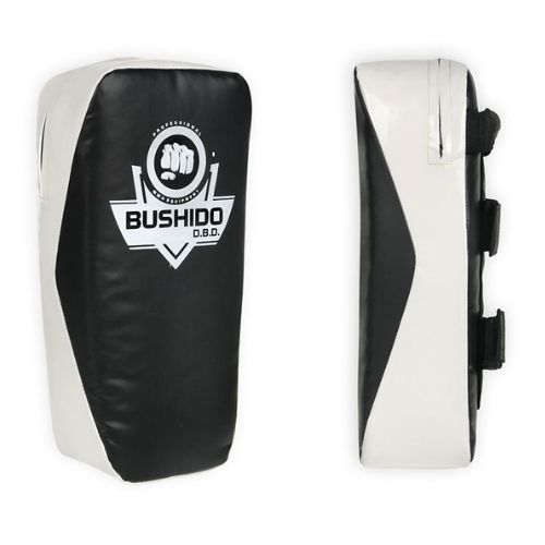 DBX BUSHIDO Tailando treniruočių skydas juodas PAO T42