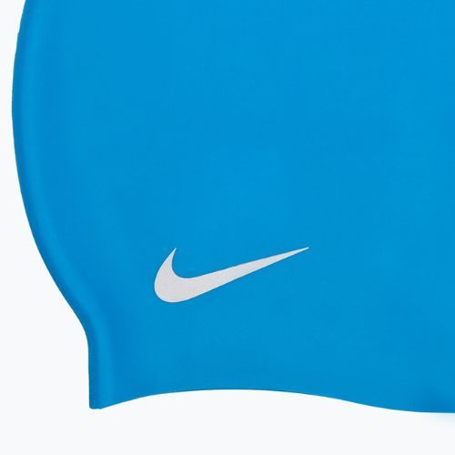 Nike vientisa silikoninė vaikiška plaukimo kepuraitė mėlyna TESS0106-458