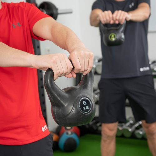 Kettlebell 6 kg Pure2Improve juodas P2I202090