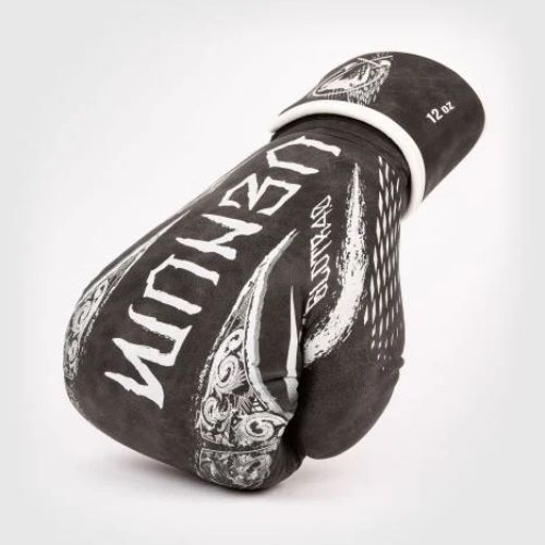 Venum GLDTR 4.0 vyriškos bokso pirštinės juodos spalvos VENUM-04145