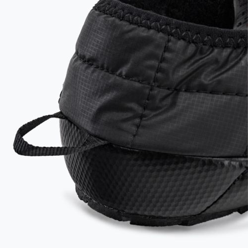 Moteriškos žieminės šlepetės The North Face Thermoball Traction Mule black NF0A3V1HKX71
