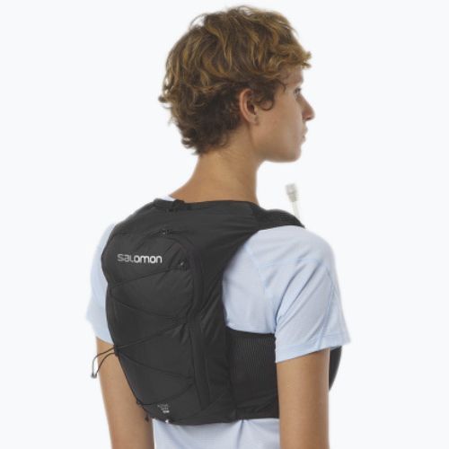 Moteriška bėgimo liemenė Salomon Active Skin 8W juodos spalvos