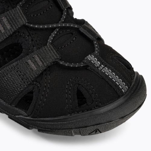 Keen Clearwater CNX moteriški trekingo sandalai juodi 1020662