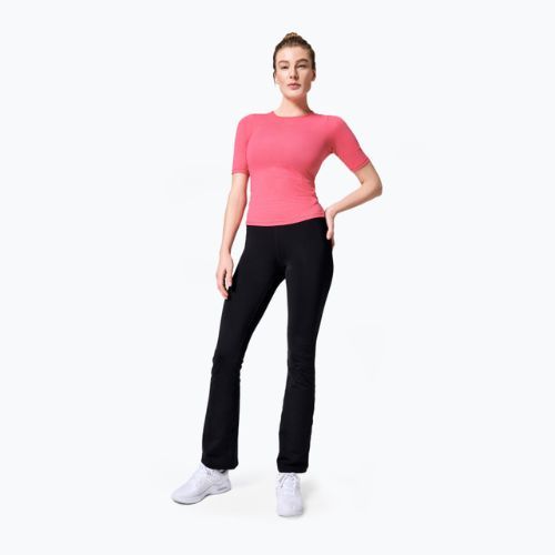 Casall Flare High Waist moteriškos treniruočių kelnės juodos spalvos 23150