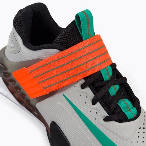 Nike Savaleos pilki sunkiosios atletikos bateliai CV5708-083
