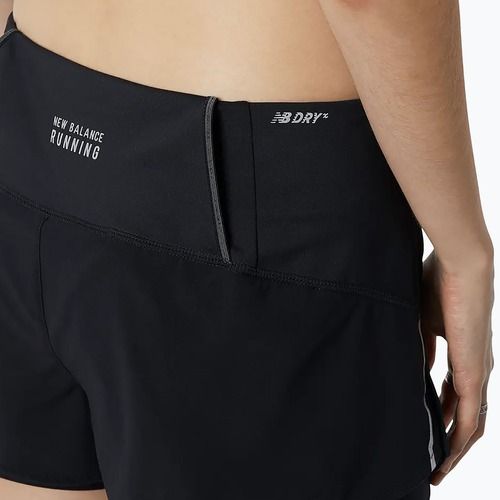 Moteriški bėgimo šortai New Balance Impact Run 2In1 black WS21270BK