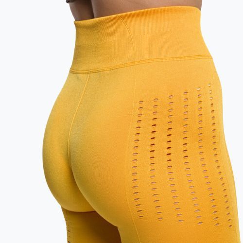 Moteriški šortai Gymshark Flawless Shine Seamless saffron/yellow treniruočių šortai