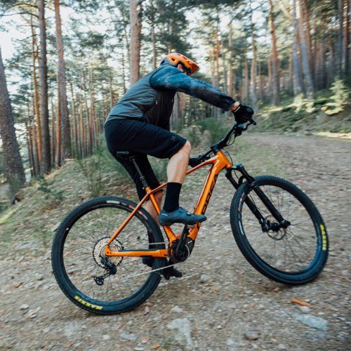 Elektrinis dviratis Orbea Urrun 30 42V 540Wh 2023 leo orange/black