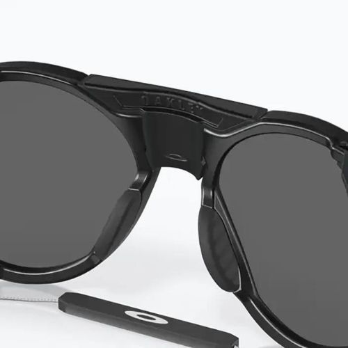 Oakley Clifden matiniai juodi/prizm black poliarizuoti akiniai nuo saulės