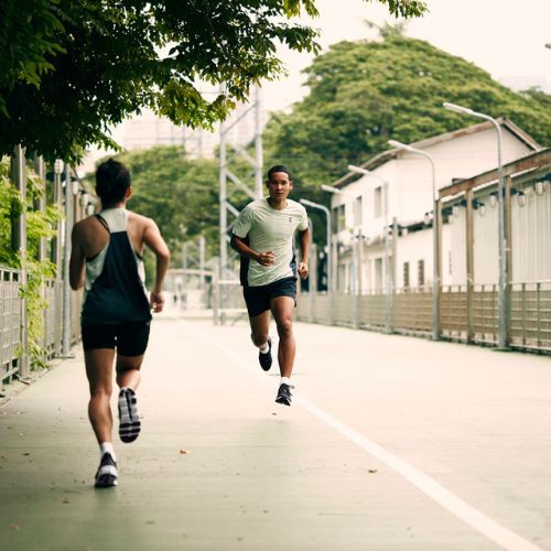 Moteriški bėgimo bateliai On Cloudswift 3 black