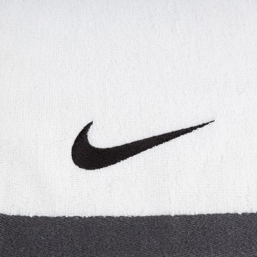 Rankšluostis Nike Fundamental white/black