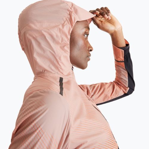 Moteriška bėgimo striukė On Weather Lumos woodrose/black