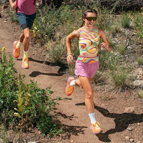 Moteriški bėgimo batai HOKA Speedgoat 6 sherbet/beet root