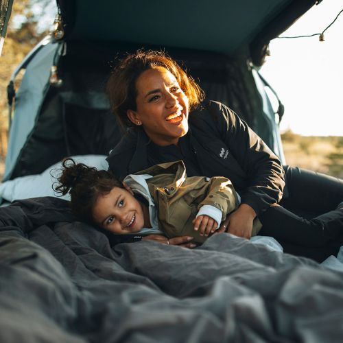 Thule Outset Towbar 3 asmenų stogo palapinė