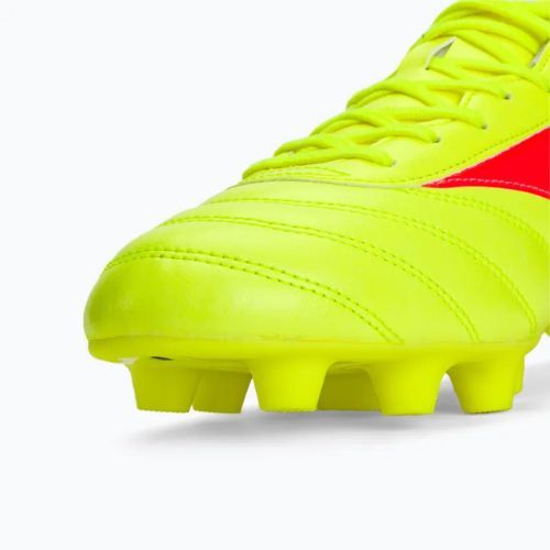 Vyriški futbolo batai Mizuno Morelia II Club MD safety yellow/fiery coral 2/galaxy silver