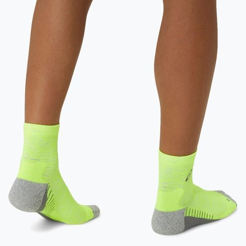 Bėgimo kojinės ASICS Performance Run Quarter safety yellow