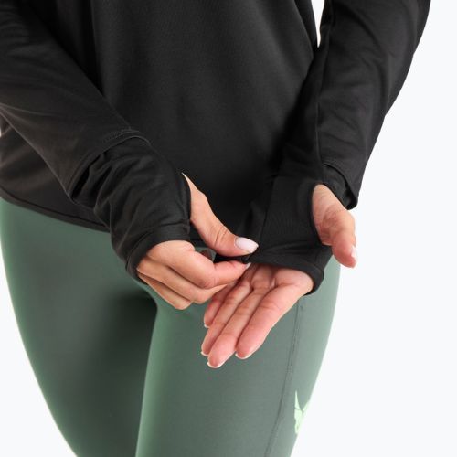 Moteriški bėgimo marškinėliai ilgomis rankovėmis Nike Swift Element UV 1/4-Zip black