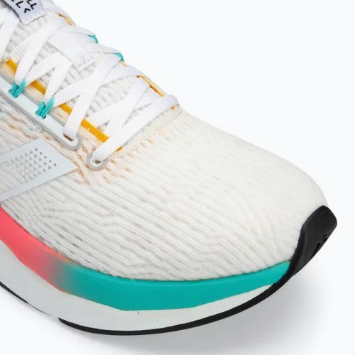 Moteriški bėgimo batai New Balance FuelCell Propel v5 white