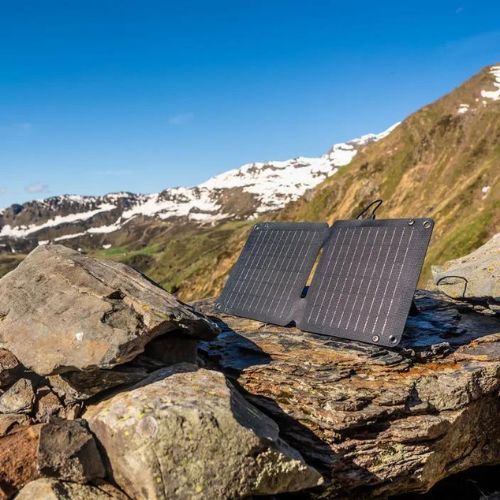 Saulės baterija Xtorm 14W juoda