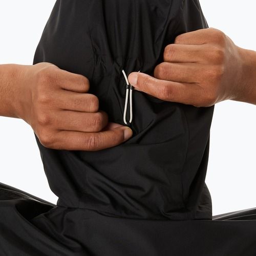 Moteriška bėgimo striukė ASICS Core performance black