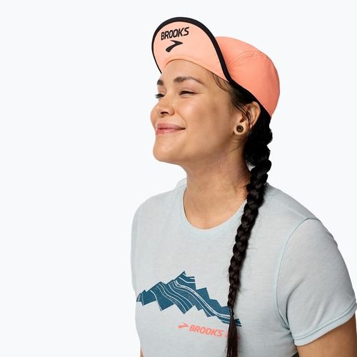 Kepuraitė su snapeliu Brooks Lightweight Packable 2.0 neo ember/black