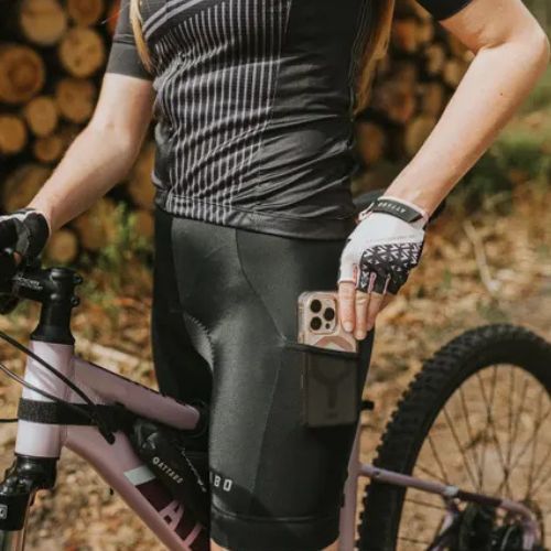 Moteriški dviračių šortai ATTABO Kiro WMNS juodi