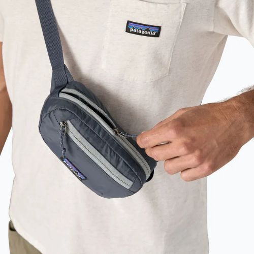Patagonia Terravia Mini Hip smolder blue inkstų maišelis