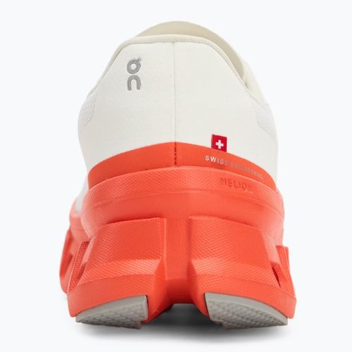 Moteriški bėgimo batai On Cloudmonster white/flame