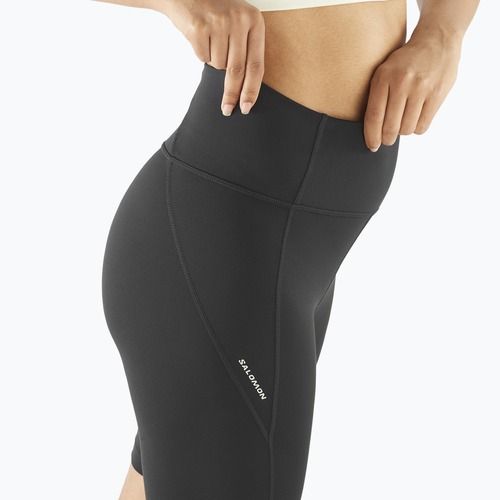 Moteriški bėgimo šortai Salomon SHAKEout Bliss 8" deep black