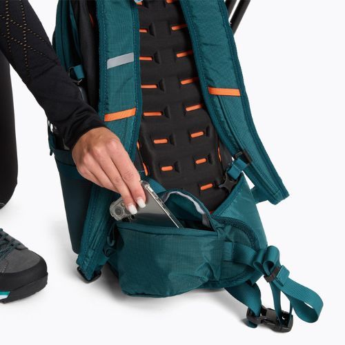 Turistinė kuprinė KADVA Fleiro 30 l tamsi žalsvai mėlyna