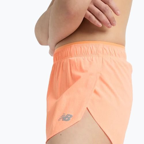 Moteriški bėgimo šortai New Balance Rc Ultra Light hotmango