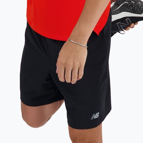 Vyriški bėgimo šortai New Balance Sport Essential 7" black