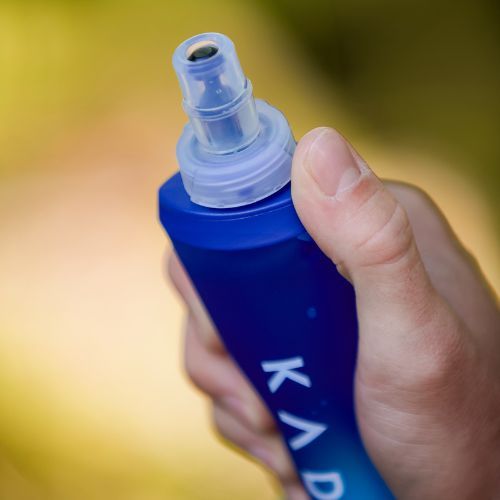 Minkštas butelis KADVA Flowbie 250 ml mėlynas
