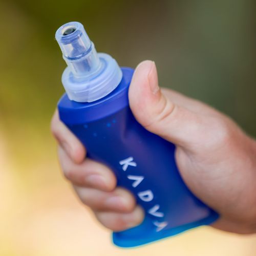 Minkštas butelis KADVA Flowbie 150 ml mėlynas