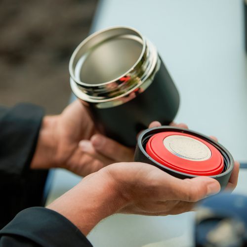 Izoliuota pietų dėžutė KADVA Eater 600 ml juoda