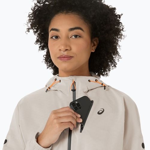 Moteriška bėgimo striukė ASICS Fujitrail Elite Waterproof cream