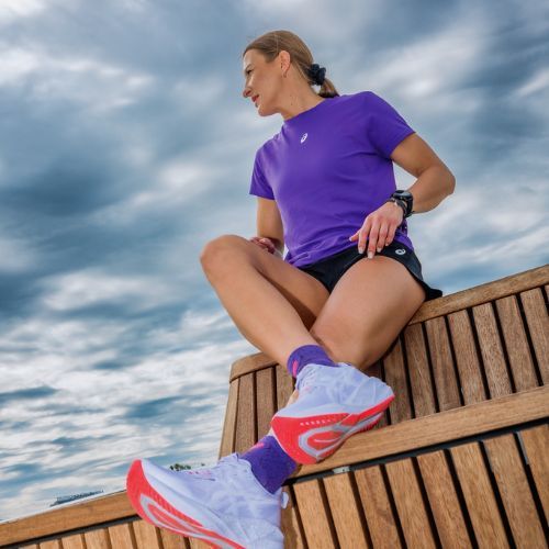 Moteriški bėgimo batai ASICS Novablast 5 Tokyo vapor/edo purple