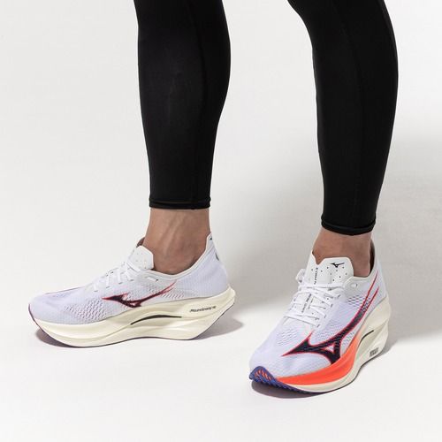 Bėgimo batai Mizuno Wave Rebellion Pro 3 white/baritone blue/fiery cora