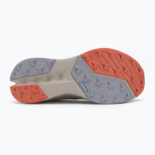 Moteriški bėgimo bateliai On Cloudsurfer Trail 2 ivory/salmon