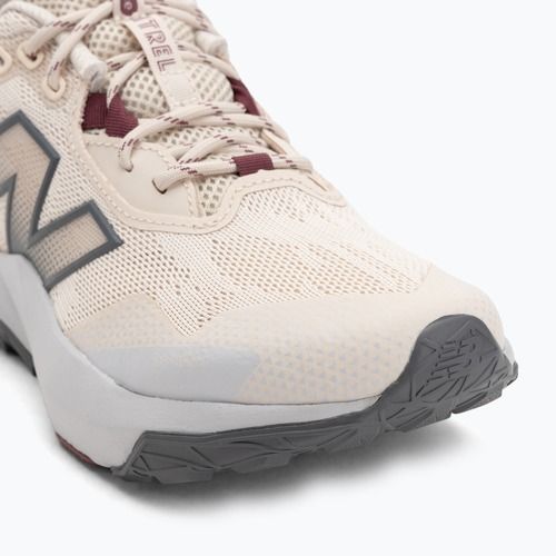 Moteriški bėgimo bateliai New Balance Dynasoft Nitrel V6 bisque
