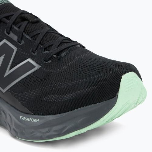 Vyriški bėgimo bateliai New Balance Fresh Foam 680 v8 juodi