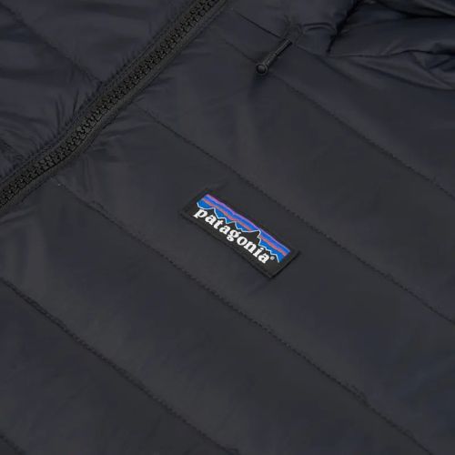 Moteriška pūkinė striukė Patagonia Recycled Down Sweater Parka juoda