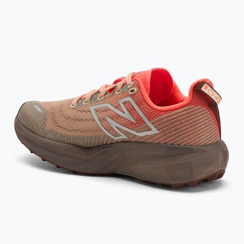 Moteriški bėgimo bateliai New Balance FuelCell Venym urgent red