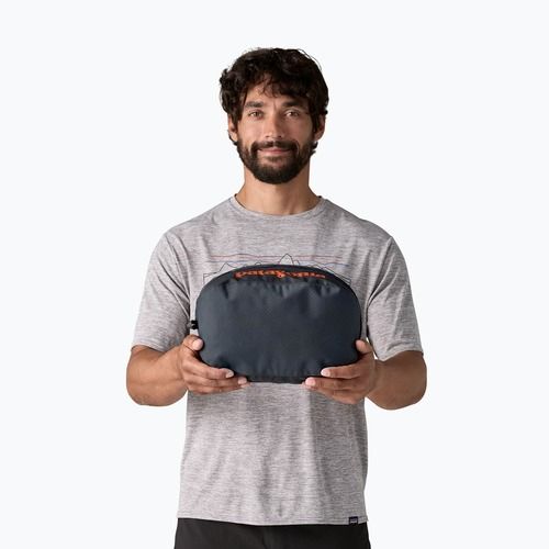 Turizmo organaizeris Patagonia Black Hole Cube 6 l smolder blue / amanita red