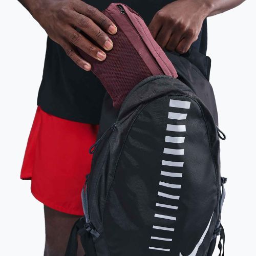 Nike Impossibly Light Windrunner vyriška bėgimo striukė light crimson/burundy crush