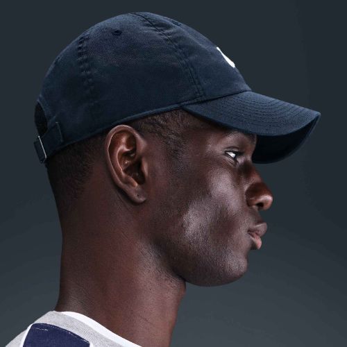 Nike Club Unstructured Futura Wash obsidiano/baltos spalvos beisbolo kepuraitė