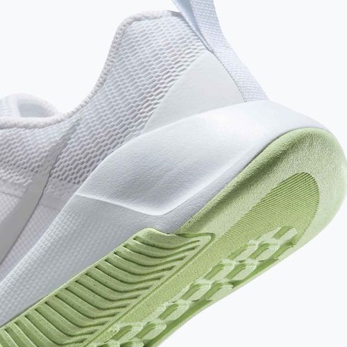 Moteriški treniruočių bateliai Nike MC Trainer 3 white/metallic silver/barely volt