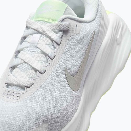 Nike Promina moteriški bateliai white/metallic silver/barely volt
