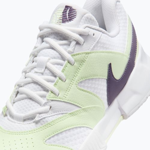 Vyriški batai Nike Court Lite 4 white/volt tint/dark raisin